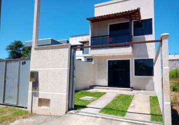 Casa para venda em rio das ostras, novo rio das ostras, 2 dormitórios, 2 suítes, 2 banheiros, 1 vaga