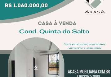 Casa de condomínio para venda tem 150 metros quadrados com 3 quartos