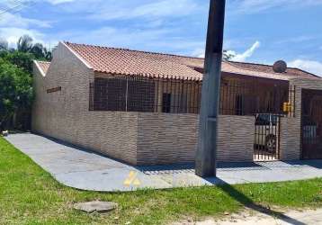 Casa de esquina 02 dormitórios balneário ipanema