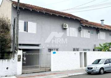 Casa a venda em balneário camboriú, sc.