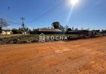 Terreno de esquina à venda no bairro nova campo grande.