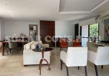 Apartamento com 240m² e 4 suítes no bairro da lagoa.