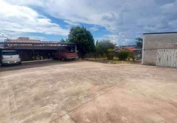 Lote com 1404m² com um galpão com aproximadamente 70m²