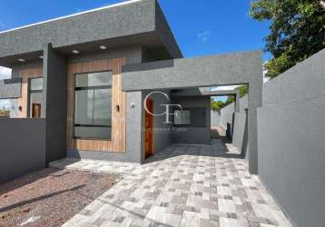 Casa com passagem lateral e terreno nos fundos prox. ao lago