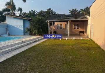 Residencia com piscina (acomodação 10 pessoas)