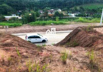 Terreno de 419,46m² localizado no bairro lageado baixo na cidade de guabiruba/sc