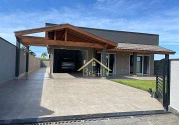 Village com 4 dormitórios à venda, 290 m² por r$ 1.600.000,00 - chácaras cataguá - taubaté/sp