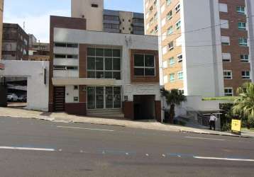 Sala comercial com 3 salas para alugar na rua mostardeiro, 464, moinhos de vento, porto alegre por r$ 3.500