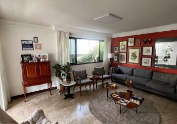 Apartamento 4/4 rio vermelho