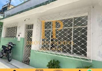 Vende-se casa, 2 quartos, em vila, no presidente vargas, centro, manaus