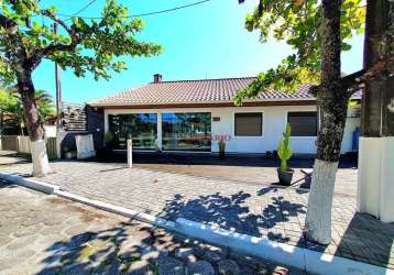 Casa alto padrão em condomínio canoas - pr