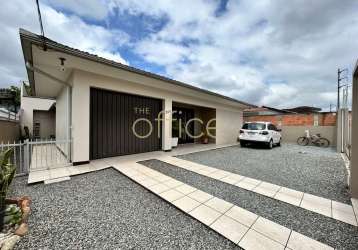 Casa com 4 quartos à venda no jardim iririú, joinville , 204 m2 por r$ 550.000