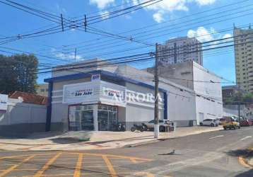 Excelente imóvel comercial com 277m² área útil, nas esquinas das ruas guaporé com rua são salvador, londrina-pr, com ótima locação em andamento.