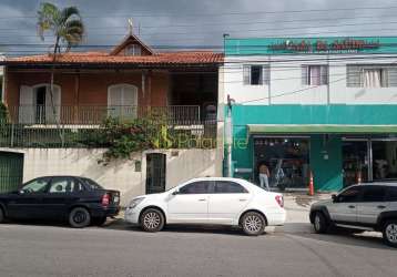 Casa à venda 3 quartos, 1 suite, 2 vagas, 305m², vila bourghese, pindamonhangaba - sp