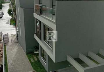 Casa com 3 quartos à venda na rua antônio muzzillo, 111, tingui, curitiba por r$ 775.000