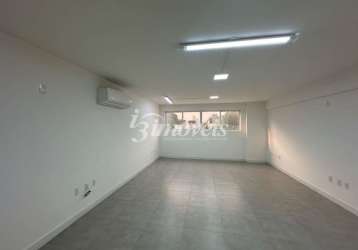 Sala para locação anual, bairro nações, balneário camboriú-sc