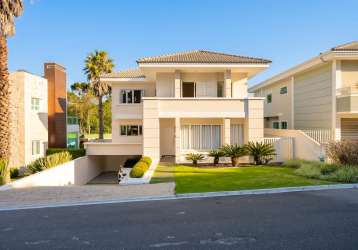 Casa em condomínio no bairro pilarzinho