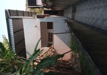 Casa de vila para alugar na rua antônio saraiva, cavalcanti, rio de janeiro - rj