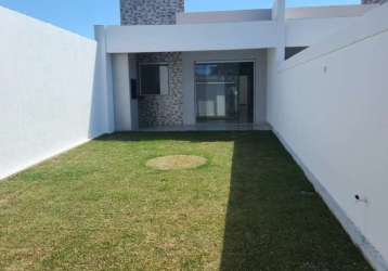 Casa à venda na rua cento e trinta e três, pedra de guaratiba, rio de janeiro - rj