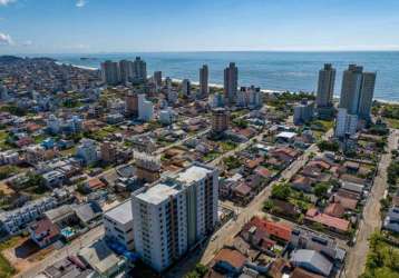 Apartamento de praia para venda em balneário piçarras, itacolomi, 2 dormitórios, 1 banheiro, 1 vaga