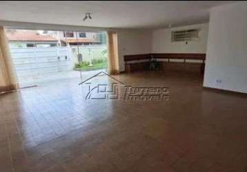 Linda casa com 4 dormitórios sendo 1 suíte no jardim esplanada - sjcampos