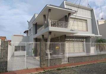 Sobrado com 4 dormitórios à venda, 326 m² por r$ 880.000,00 - centro - lorena/sp