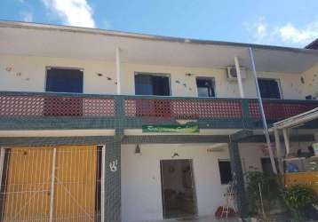 Sobrado com 3 dormitórios à venda, 200 m² por r$ 850.000 - centro - caraguatatuba/sp