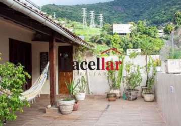 Cobertura com 4 quartos à venda na rua medeiros pássaro, tijuca, rio de janeiro, 197 m2 por r$ 690.000