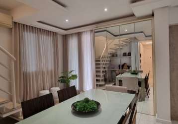 Apartamento  duplex  mobiliado no  centro em florianópolis, com 4 dormitórios