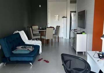 Apartamento de 2 dormitórios na trindade