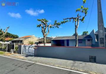 Casa com 3 dormitórios  - excelente espaço de terreno no bairro gravatá