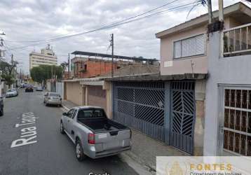 Sobrado 3 dorms na vila isolina mazzei (próx ponto pipoca) 1 banheiro, sala para 2 ambientes, cozinha, nos fundos quarto, banheiro,