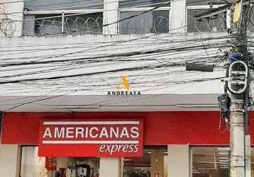 Meier - rua frederico meier - vendo ótimo predio comercial em dois pavimentos, sendo primeiro piso loja alugada.