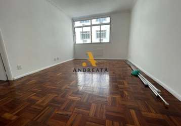 Apartamento com 2 quartos para alugar na doutor pereira santos,, 11, tijuca, rio de janeiro por r$ 2.500