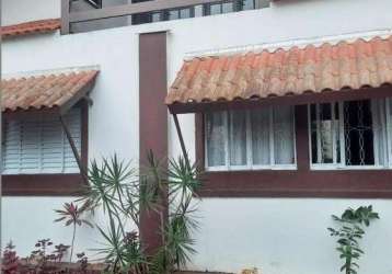 Casa no centro com 5 quartos para venda, 419 m²