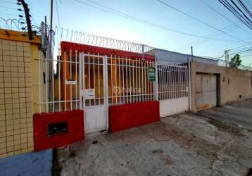 Casa residencial à venda, no bairro piçarra, teresina/pi