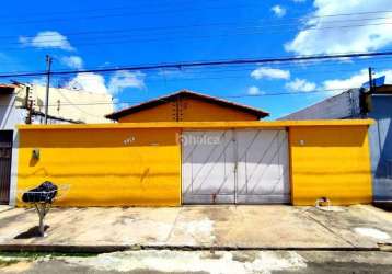 Casa residencial à venda, no bairro saci, teresina/pi