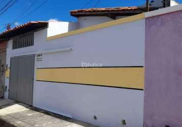 Casa a venda no bairro renascença em teresina-pi