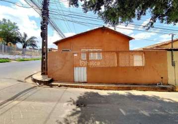 Casa para venda no bairro redenção em teresina-pi