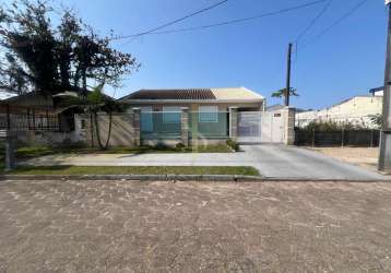 Casa para venda em guaratuba, centro, 4 dormitórios, 2 banheiros, 4 vagas