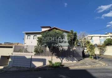 Casa 5 quartos, suíte, 2 vagas no bairro ouro preto