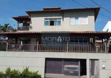 Excelente casa de 3 andares no céu azul garagem pra 4 carros e casa com aquecimento solar