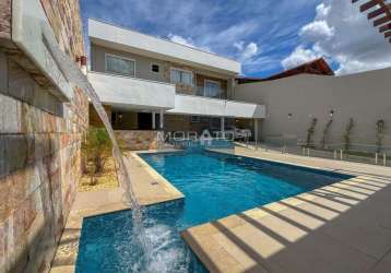 Casa à venda no bairro arvoredo de 3 quartos, alto padrão e piscina.