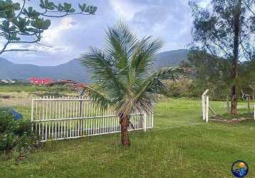 Terreno com mais de 1500 m² para à venda no sul da ilha, pântano do sul, florianópolis próximo ao mar