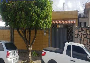 Imperdível casa à venda em joão pessoa-pb, bairro ernesto geisel: 2 quartos, 1 suíte, 1 sala, 2 banheiros, 1 vaga, 110m²!