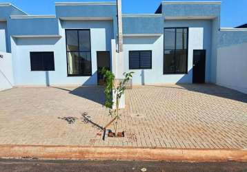 Casa para venda em foz do iguaçu, residencial ilha bella, 2 dormitórios, 1 banheiro, 2 vagas