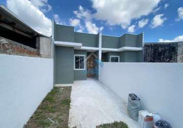 Casa com dois quartos à venda na região do rio bonito, no bairro campo de santana.