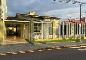 Casa com 03 dormitórios sendo 01 suíte e closet no campos do iguaçu