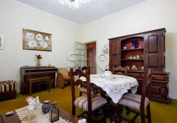 Casa com 3 quartos à venda na rua zequinha de abreu, 24, pacaembu, são paulo por r$ 1.800.000