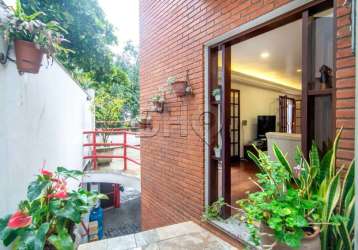 Casa com 4 quartos à venda na rua barão de itaúna, 177, lapa, são paulo por r$ 1.395.000